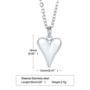 Détails du pendentif coeur en acier poli avec dimensions et chaîne en argent inoxydable