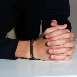 Bracelet pour homme en acier titane vintage avec maille épi et finition argent vieilli