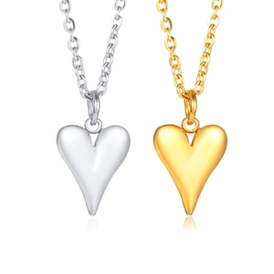 Colliers avec pendentifs en forme de cœur en acier inoxydable poli or et argent