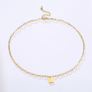 Collier Minimaliste en Acier Inoxydable Avec Pendentif Carré Good Luck pour Femme Chaîne Paperclip Plaqué Or 18K Bijoux