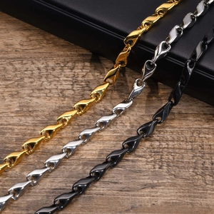Men Stainless Steel Twisted Link Chain Bracelet Fashion Trend Mirror Polished Jewelry Hand Chain With Lobster Clasp