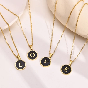 Stainless Steel Alphabet Round Plate Pendant Necklace For Women Gold Plated Black Enamel Initial Clavicle Chain Jewelry