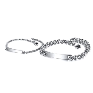 Bracelets de couple en acier inoxydable poli avec plaques à graver et maille gourmette