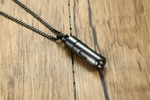 Macro de pendentif flacon de parfum en acier inoxydable noir avec fenêtre transparente