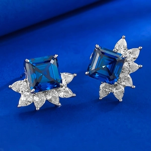 Boucles d'oreilles en argent S925 avec saphir bleu royal et zircons poire