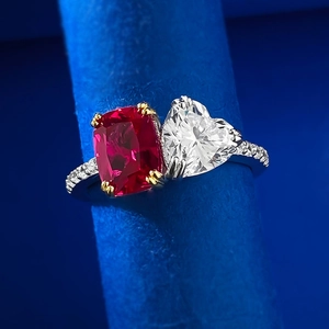 S925 silver Toi et Moi ring with red cushion cut ruby and white heart-shaped diamond