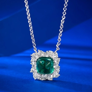 Elegant Vintage 925 Sterling Silver Emerald Green Rhinestone Pendant Necklace Classic Halo Square Design Jewelry For Women