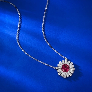 Exquisite S925 silver necklace with a flower-shaped pigeon blood red ruby pendant