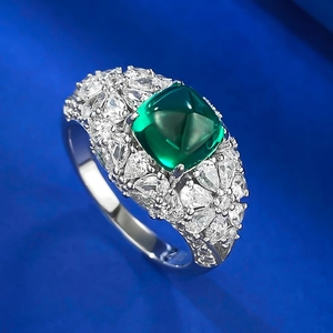 Luxurious S925 silver ring featuring a 6.5mm square emerald-cut green gemstone