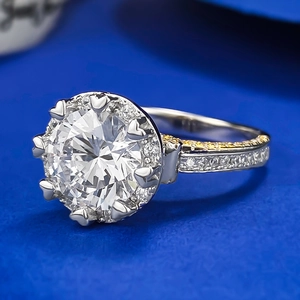 Macro shot of 3ct round cut diamond ring with gold wheat ear details on S925 silver band
