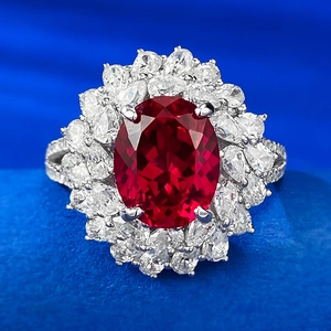Luxury 925 Sterling Silver Pigeon Blood Red Oval Ring Flower Cluster Inlaid Rhinestone Wedding Jewelry Bridal Engagement Ring