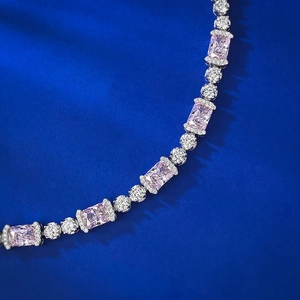 Collier en argent S925 avec diamants roses taille glace et pavé de zircons blancs