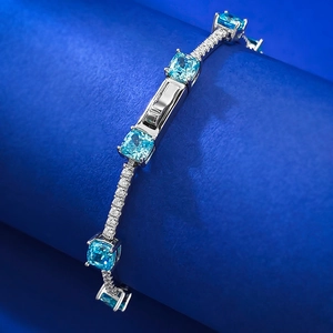 Élégant Bracelet en Argent Sterling S925 avec Strass Taille Carrée Bleu Aigue-Marine Bracelet à Maillons Géométriques pour Femme Bijoux