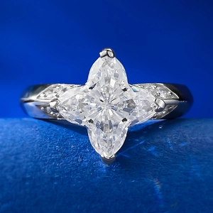 925 Sterling Silver Cross Star Cut Rhinestone Ring For Women Elegant Square Shaped Fashion Jewelry For Engagement Party Gift