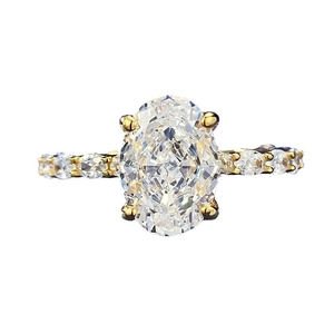 Anello di lusso in argento S925 con diamante simulato ovale 7x10 finitura oro