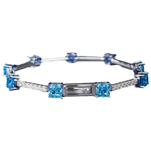 Bracelet élégant en argent S925 avec pierres bleues taille carrée et pavé de zircons