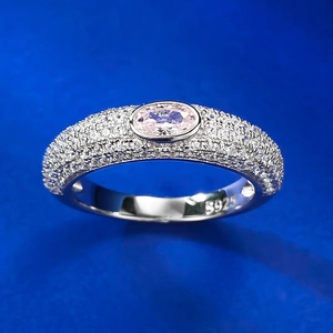 Bague de luxe en argent 925 avec diamant rose ovale et pavage de zircons blancs