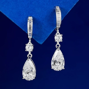 925 Sterling Silver Pear Shaped Drop Earrings With Rhinestone Waterdrop Earring For Women Fashion Jewelry Elegant Stud Earrings