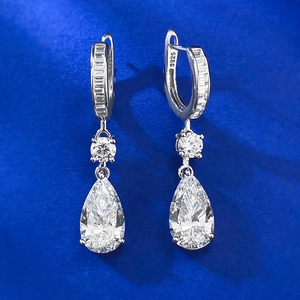 Pear-cut water drop dangling earrings in S925 sterling silver with sparkling stones