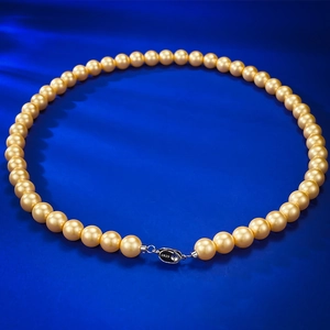 Glänzende goldene Südseeperlenkette mit S925 Sterlingsilber Karabinerverschluss für Damen