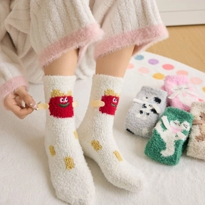 Thick coral fleece winter socks with cute cartoon 3D hands and embroidered patterns