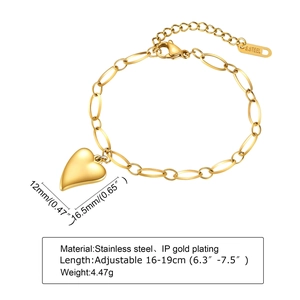 Minimalistisches Herz-Armband aus goldenem Edelstahl mit verstellbarem Verschluss