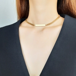 Polished 18K gold plated stainless steel curb chain necklace with engravable bar for women