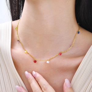 Collier pour femme en acier inoxydable doré 18 carats avec pendentifs en zircon colorés
