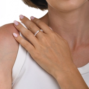 Bague élastique en acier inoxydable plaqué or 18k et perles pour femme