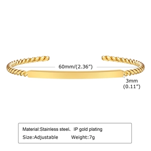 Bracelet ajustable en acier inoxydable doré avec motif torsadé et barre polie