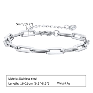 Detail of 5mm paperclip link bracelet with adjustable chain and round zircon pendant