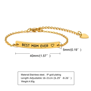 Golden stainless steel chain bracelet with BEST MOM EVER engraved curved bar