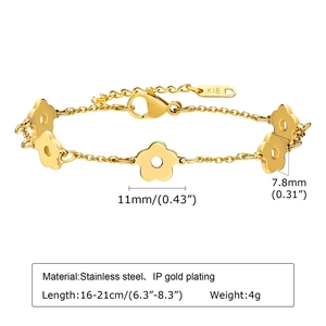 Bracelet floral ajustable en acier inoxydable doré avec breloques fleurs évidées et fermoir