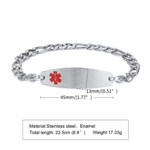Details des medizinischen ID-Armbands in Roségold mit Abmessungen und Figaro-Kette