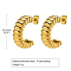 Chic 18K gold plated stainless steel C-shape textured hoop earrings with dimensions