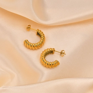 Stainless Steel Croissant C-Shaped Hoop Earrings Gold Plated Ribbed Textured Stud Earrings For Women Minimalist Fashion Jewelry