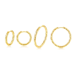 Deux paires de boucles d'oreilles créoles dorées martelées de tailles différentes