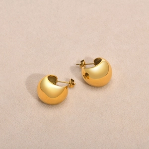 Modische C-förmige 18K vergoldete Edelstahl-Creolen mit Hochglanzpolitur für Damen