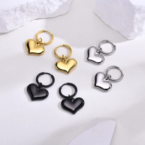 Boucles d'Oreilles Créoles avec Pendentif Cœur en Acier Titane pour Femmes Minimaliste Poli Or Noir Argent Bijoux Cadeau