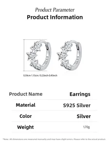 Vue détaillée des boucles d'oreilles étoiles en argent 925 avec dimensions et poids de 1,70g