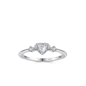 Élégante Bague en Argent Sterling 925 avec Zirconia Cœur pour Femme Design Minimaliste Raffiné Style Ins Bijou de Mariage Romantique