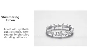 Detailed close-up of S925 silver star ring featuring prong-set cubic zirconia stones