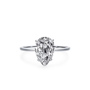 Luxurious S925 sterling silver ring with a 3ct pear cut water drop simulated diamond