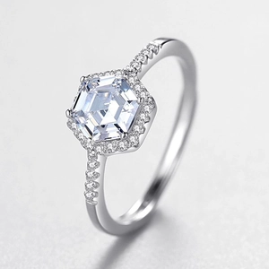 Bague en argent S925 avec halo hexagonal et pierre centrale solitaire de 1 carat