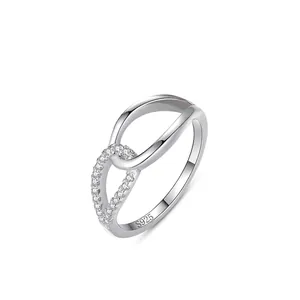 925 Sterling Silver Ring For Women Zirconia Micro-inlaid Interlaced Cross Design Hollow Geometric Fashion Jewelry Finger Ring