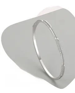 Detailed macro view of S925 silver double-layer ring featuring micro-pave diamond accents
