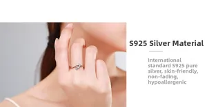 Détail d'une bague éventail en argent s925 avec zircons pavés au doigt