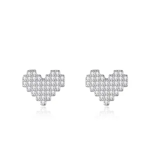 Boucles d'Oreilles Clous en Argent Sterling S925 Cœur Pixel pour Femmes Boucles d'Oreilles Cœur Pixel Romantiques avec Incrustation de Zirconia Pavé Bijoux de Mode Cadeau
