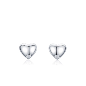 Elegante s925 Sterling Silber Herz Ohrstecker mit polierter Oberfläche auf weißem Grund