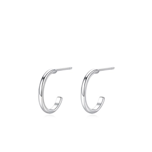 Boucles d'oreilles clous en forme de C en argent sterling 925 avec finition miroir polie